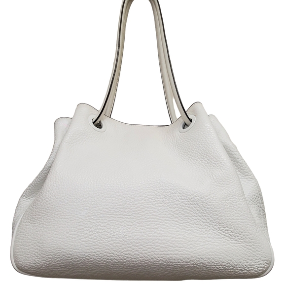 MICHAEL KORS Dalia Pebbled Leather Shoulder Bag in White - Picture 9 of 10